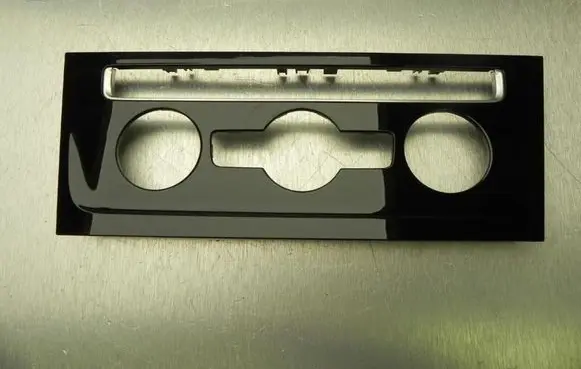 Radio/GPS head unit trim