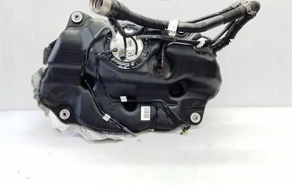 Toyota Yaris Cross Fuel tank 