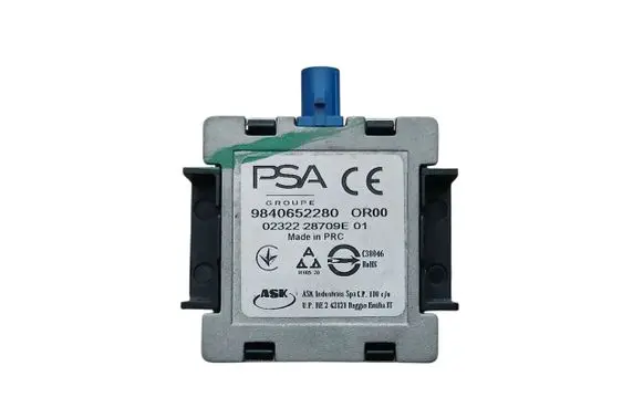 Opel Mokka B Aerial antenna amplifier 9840652280