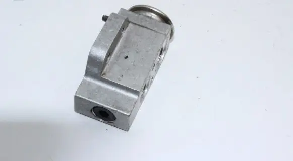 Audi A5 8T 8F Air conditioning (A/C) compressor (pump) Y7556002 52379690