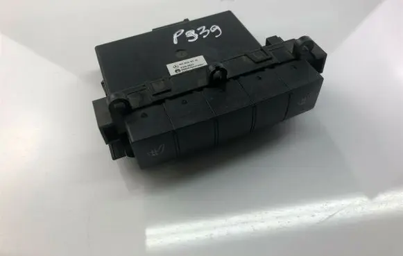 Mercedes-Benz A W169 Other control units/modules 1698208510 P939