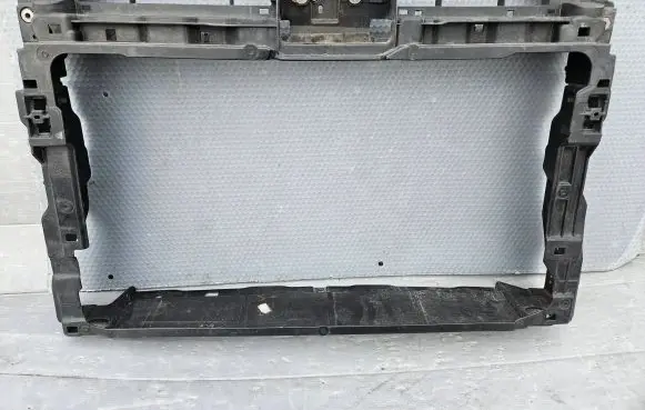 Volkswagen PASSAT B8 Radiator trim 3G0805588