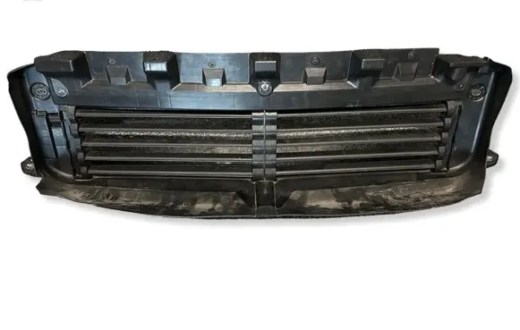 Volvo XC40 Intercooler air guide/duct channel 32227592 03032023