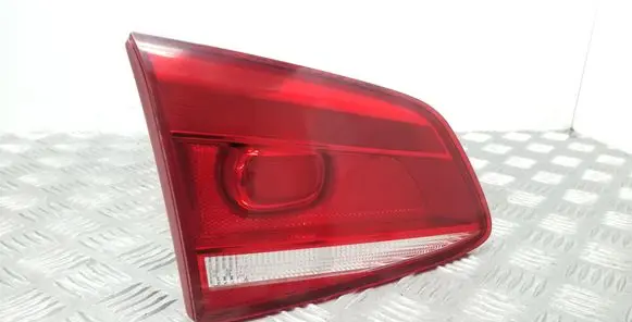 Volkswagen PASSAT B7 Tailgate rear/tail lights 3AF945093M