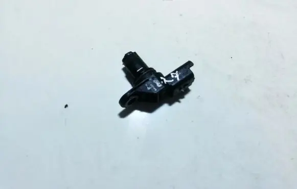 Nissan X-Trail T31 Camshaft position sensor 8200567414
