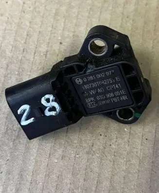 Volkswagen Golf SportWagen Air pressure sensor 03G906051E 0281002977