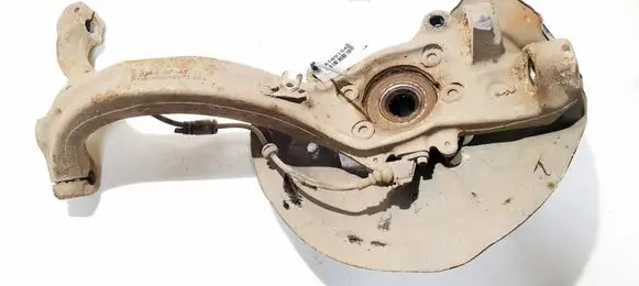 Audi A6 S6 C6 4F Front wheel hub