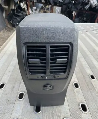 Ford C-MAX II Rear air vent grill CMAXMK2PODOKIETNIK