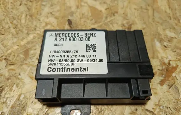 Mercedes-Benz C W204 Fuel injection pump control unit/module A2129000306 5WK11555EBF 1104000255179