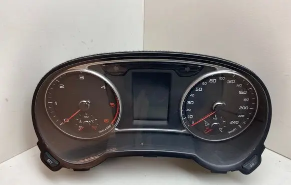 Audi A1 Speedometer (instrument cluster) 8X0920930A