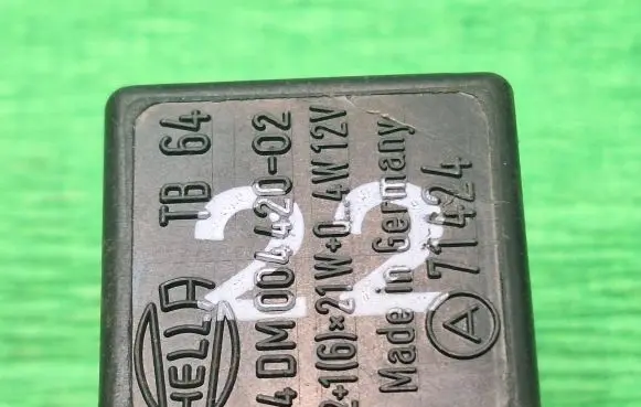 Audi A8 S8 D2 4D Other relay 431953231 49C2 31499