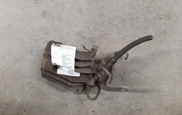 Volkswagen Golf Plus Rear brake caliper 1K0406FP