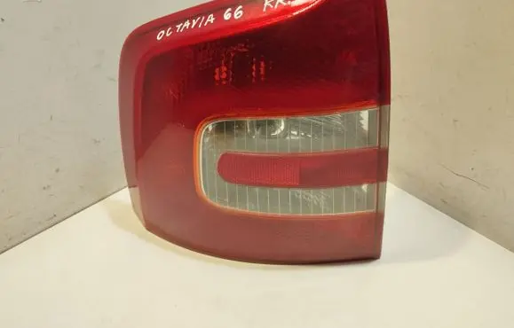 Skoda Octavia Mk2 (1Z) Rear/tail lights