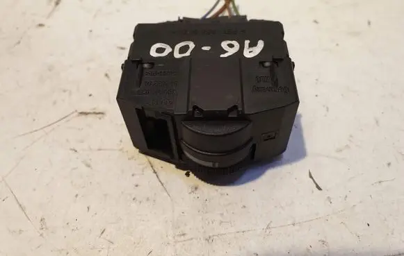 Audi A6 S6 C5 4B Headlight level height control switch 4B0919093 04052204