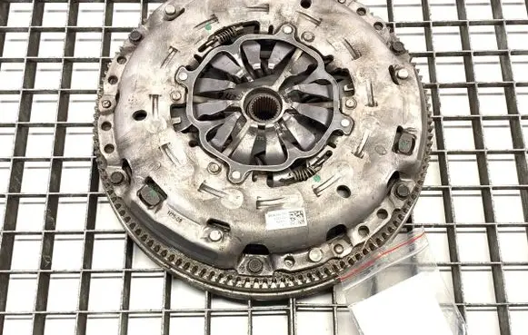Skoda Octavia Mk3 (5E) Clutch set kit 04L141015D