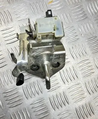 Skoda Octavia Mk2 (1Z) Tailgate/trunk/boot lock/catch/latch 1Z9827511C