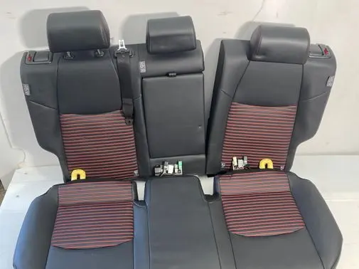 Toyota RAV 4 (XA50) Rear seat 