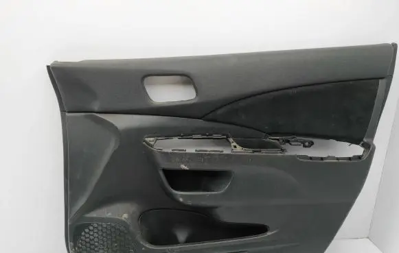 Honda CR-V Front door card panel trim