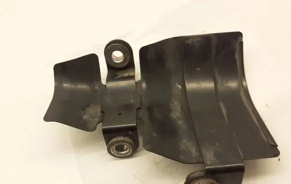 Honda FR-V Fuel filter housing 