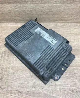 Renault Scenic III - Grand scenic III Engine control unit/module ECU 7700868304 S113717113D