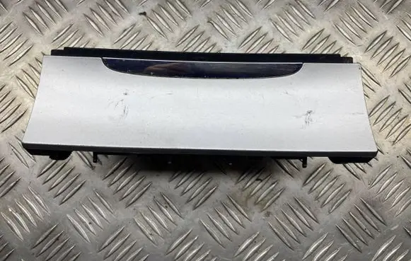 Volkswagen PASSAT B6 Car ashtray 318220100 3C0863284A 3C0857961A