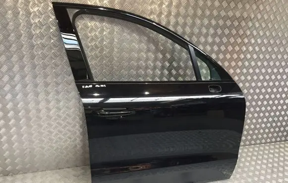 Porsche Macan (95B) Front door 
