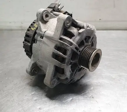 Citroen C4 II Picasso Generator/alternator 9826549680