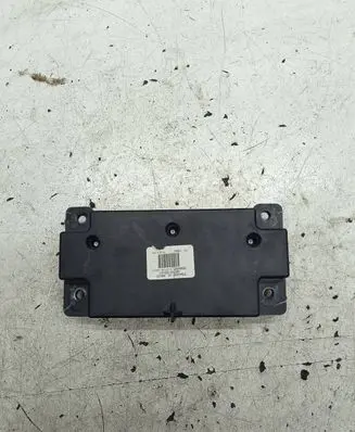 Nissan Navara D40 Sound amplifier 277605X20A 12622814 1055595