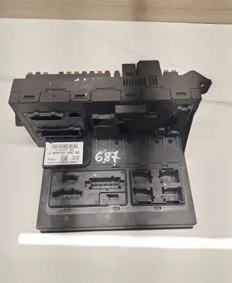 Mercedes-Benz E W211 Fuse module 2115457701