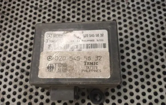Mercedes-Benz Vito Viano W638 Immobilizer control unit/module 0205455832