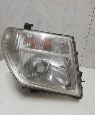 Nissan Pathfinder R51 Headlight/headlamp