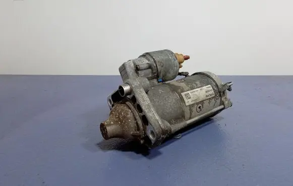 Volvo V40 Starter motor 31419530