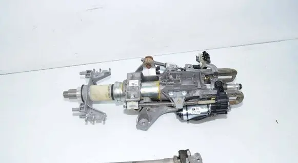 BMW 5 F10 F11 Steering wheel axle 6787926 6776108 32306787926