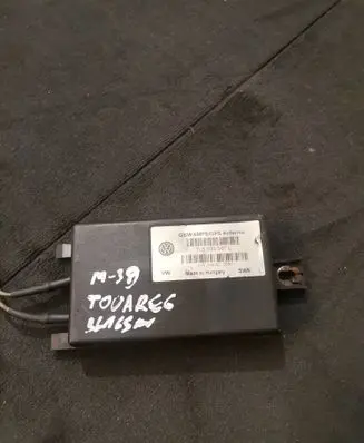 Volkswagen Touareg I Antenna control unit 7L6035507L 1520073081