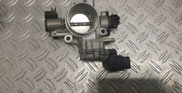 Toyota Corolla E120 E130 Throttle valve 8945202040