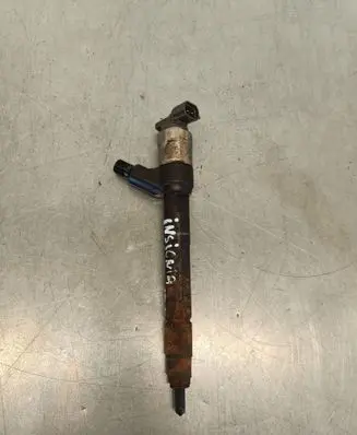 Opel Insignia B Fuel injector 0F0910