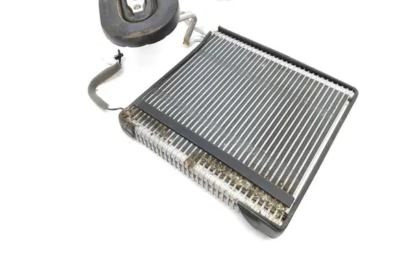 Air conditioning (A/C) radiator (interior)