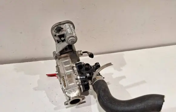 EGR valve cooler