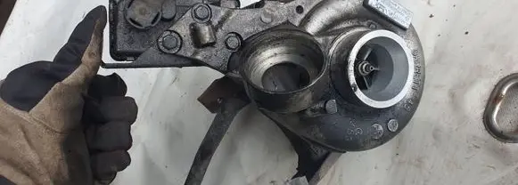 Mercedes-Benz E W211 Turbo 6NW008412 712120 A646090080