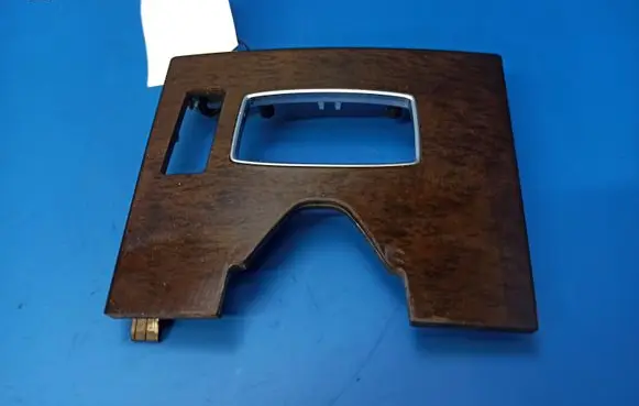 Mercedes-Benz E W212 Center console decorative trim A2126806393