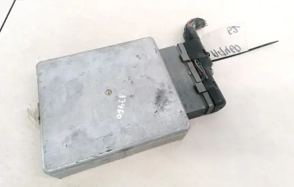 Mazda 626 Engine control unit/module FSJ318881J FSJ3-18881-J
