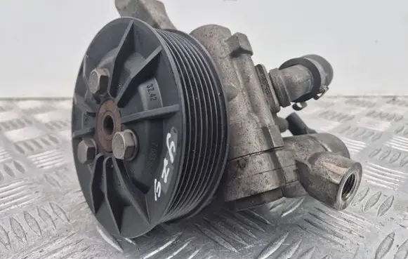 BMW 3 E90 E91 Power steering pump 677924501