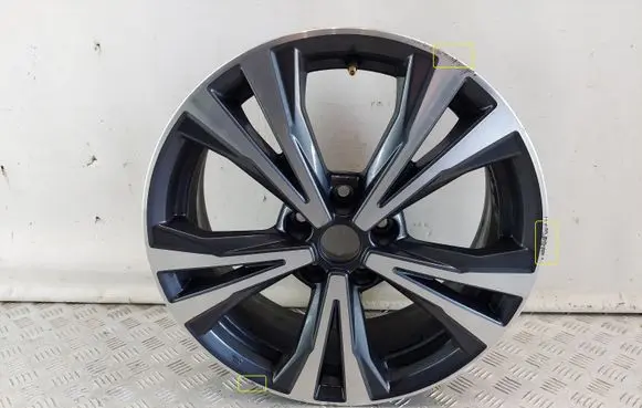 R18 alloy rim