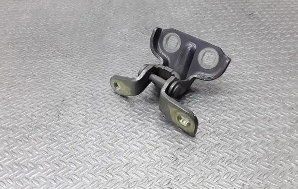 Rear door upper hinge