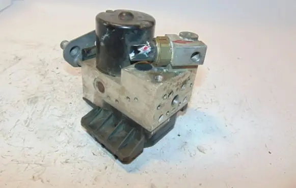 Mercedes-Benz SLK R171 ABS Pump 0265202407 A0034312412 A0034314212