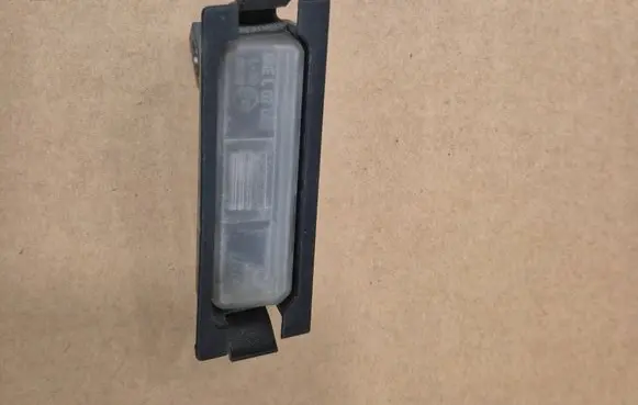 Hyundai i30 Number plate light 925010U200