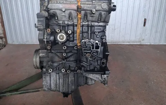 Volkswagen PASSAT B5 Engine 038103021C 038103373C AJM