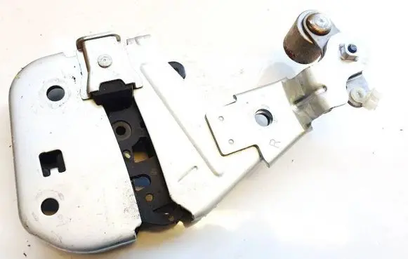Honda FR-V Seat back rest lock catch 