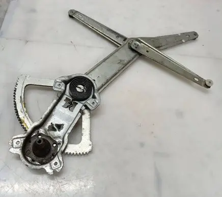 Mercedes-Benz 100 W631 Front window lifting mechanism without motor