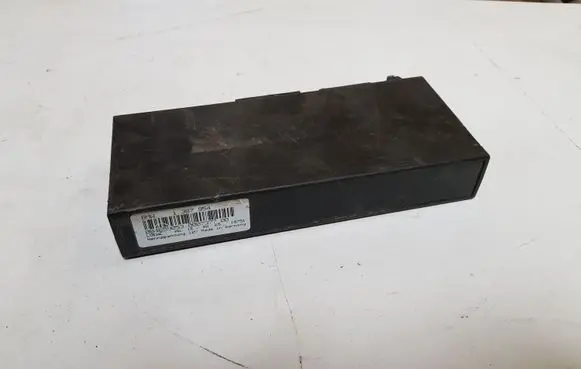 Mercedes-Benz E W211 Comfort/convenience module 832000330